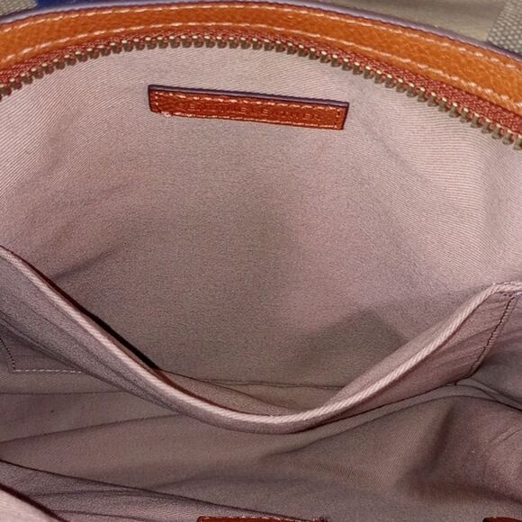 G.I.L.I. Leather Trim Canvas Backpack Olive Stripe Zip Top Adjustable Straps main image 4